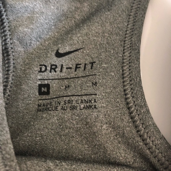 *SOLD* TWO Nike dri-fit sports bras Medium - Picture 3 of 3